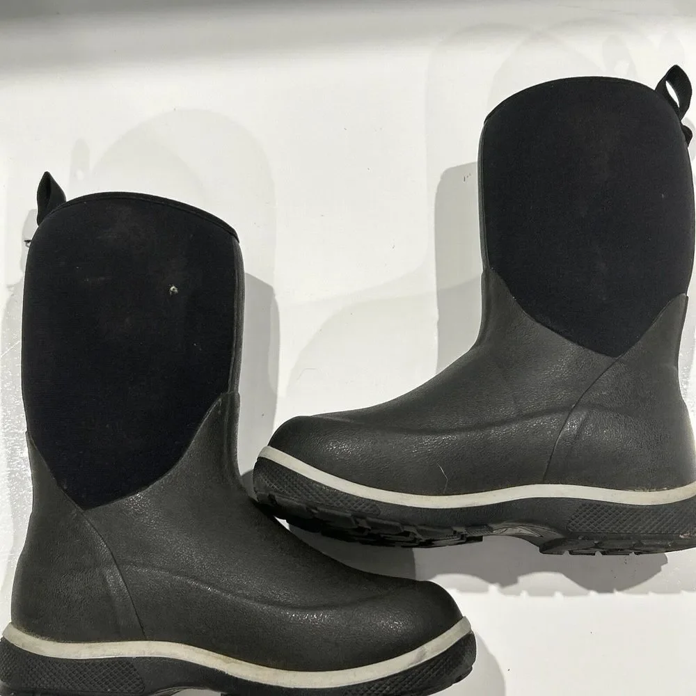 The Original Muck Boot Company Kids' Black Waterproof Mud Boots